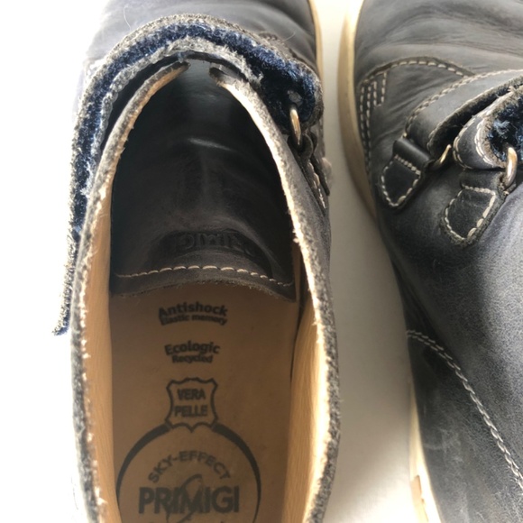 High top blue leather sneakers with velcro closure - Picture 4 of 5